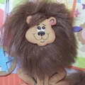 Paper pieced lion with faux hair