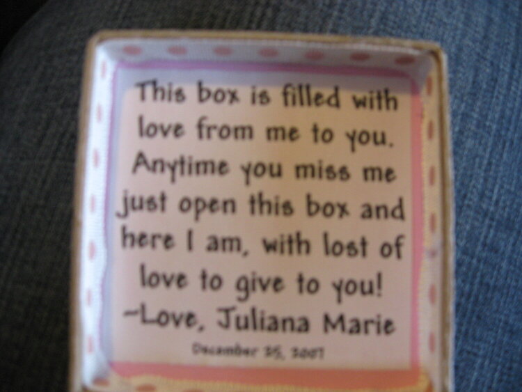 Box filled with love (inside)