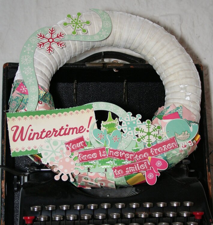 Wintertime wreath **COSMO CRICKET dt**