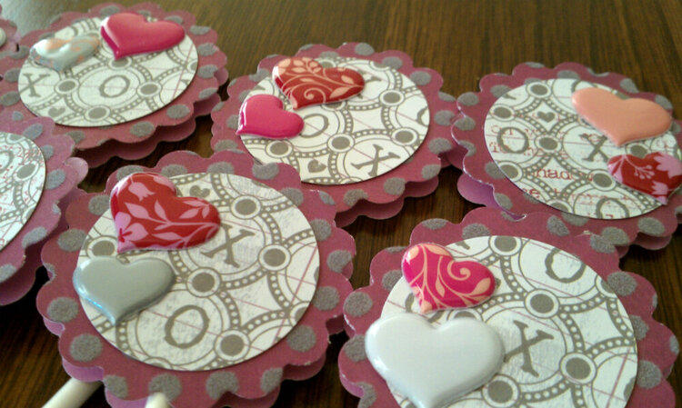 valentine cupcake toppers