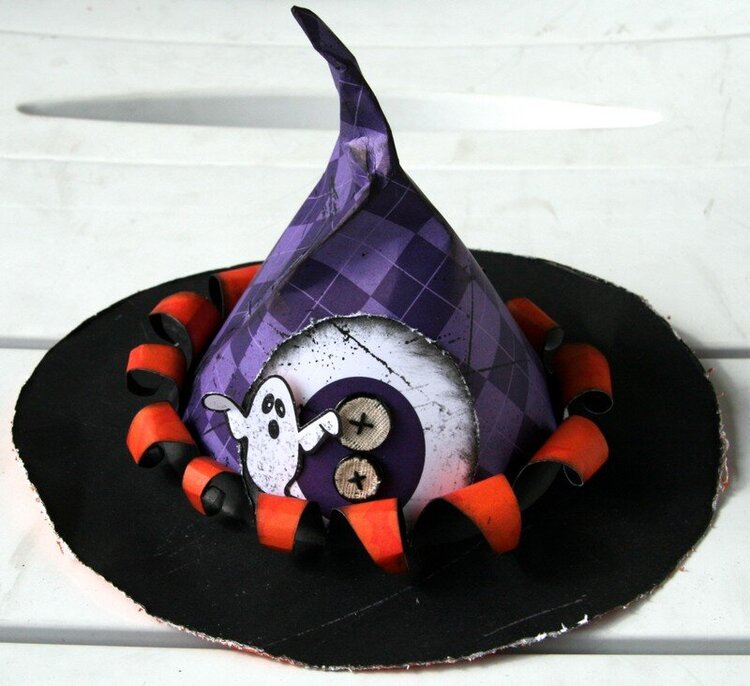 hat 2 of witch