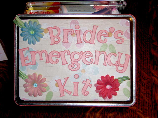 Bride&#039;s Emergency Kit