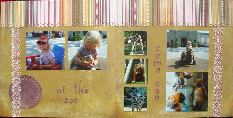 At the Zoo~ Como Zoo~ 2pager
