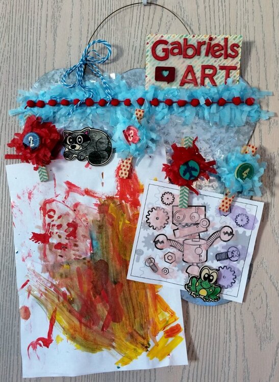 Children&#039;s Art Display Board -with artwork