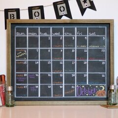 *Jillibean Soup* DIY Chalkboard Calendar Frame