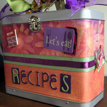 Recipes Altered Lunch Box--side view