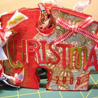 Christmas 2005 mini-puzzle album