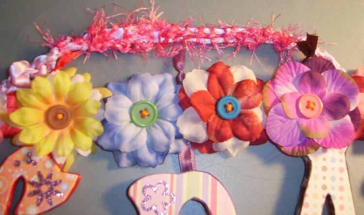 Scrap Wall Hanging Ribbon