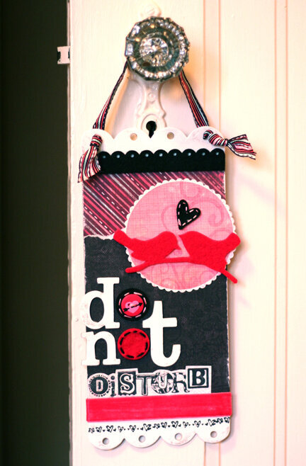 FANCY PANTS DESIGNS - Do Not Disturb door hanger