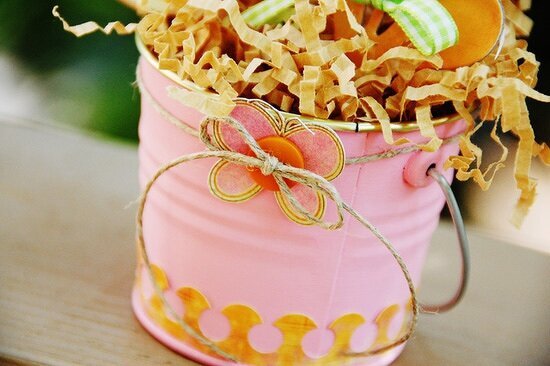 pretty pink flower pot  *Pink Paislee*
