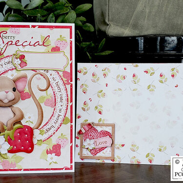 Summer Mouse Card With Strawberry