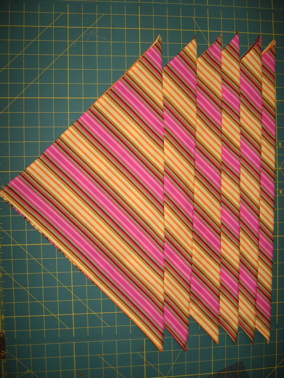 Cloth napkins w/mitered corners