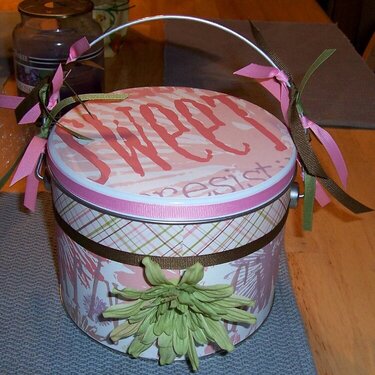 Girly Girl paint can