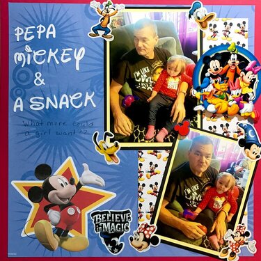Peps Mickey and a snack