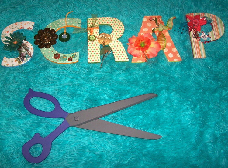 letters i made to hang on my wall, i painted the big scissors.