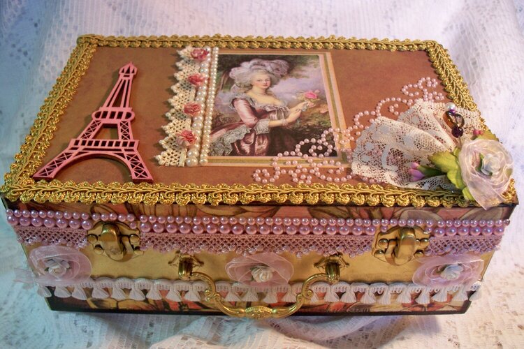 Marie Antoinette Box