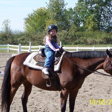 Gracie riding &quot;Joe&quot;  Worlds Best Horse LOL