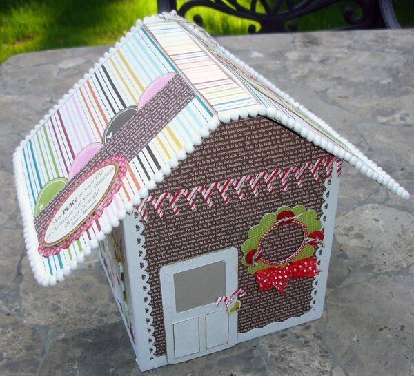 Gingerbread House Box with Album Roof