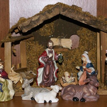 #22-Nativity Scene-{7pts}