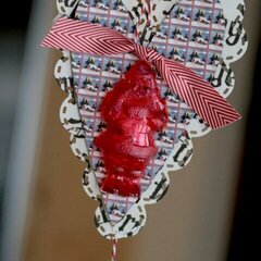 Heart Ornament by Lisa Dickinson