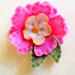 Felt Flower Embellishment  By Sally Traidman