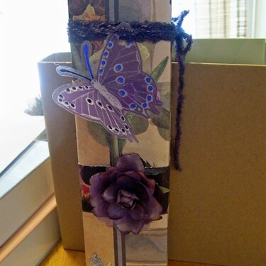 GIFT BOX