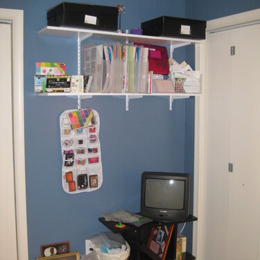 Right side of the craft room b/4 cleanup