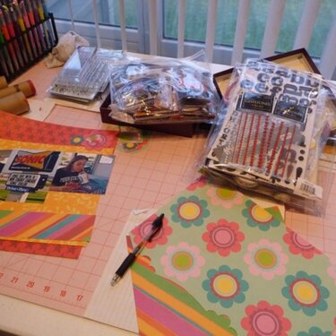 *CHA Winter 2010 - Clip It Up* my craft table