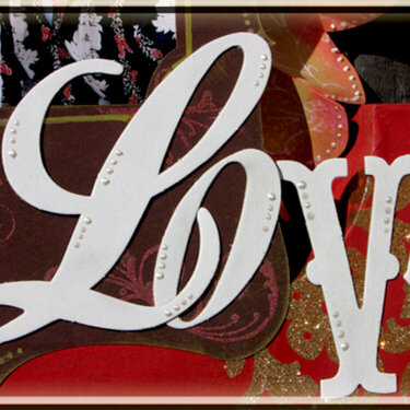 *PK Glitz*Altered L - is for Love (cloesup)
