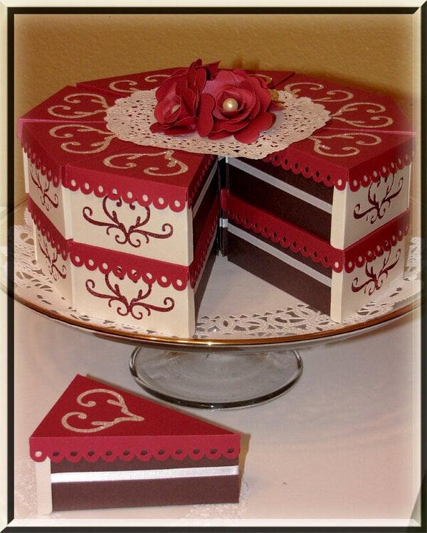 Valentines Cake - Paper Favor Boxes