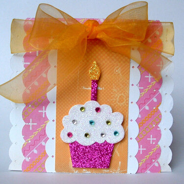 Birthday Cupcake * PETALOO *