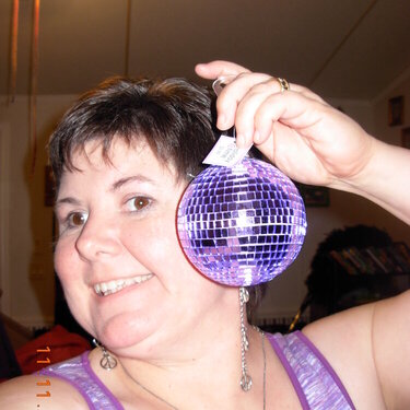 Iam the disco ball !