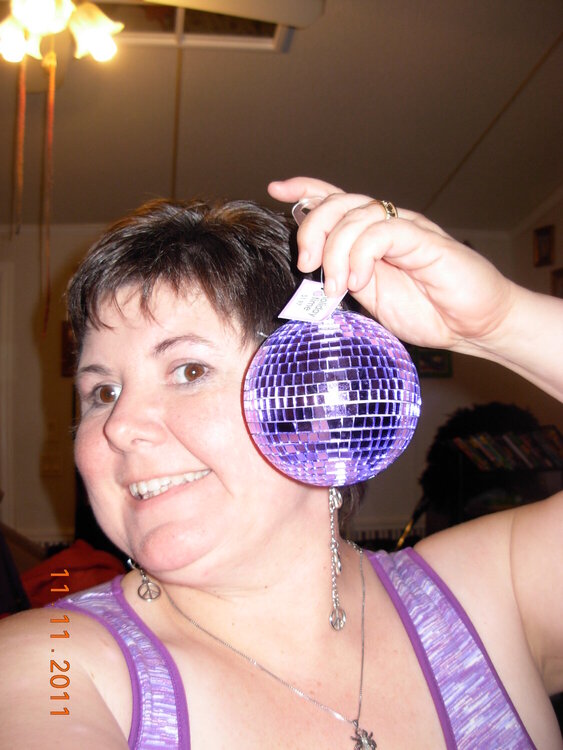 Iam the disco ball !