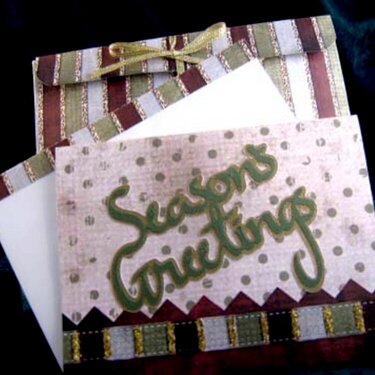 Season&#039;s Greetings Note Card w/matching Envelopes and Gift Box