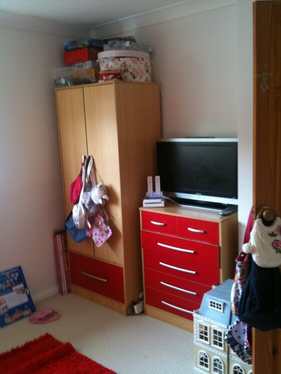 chloes room