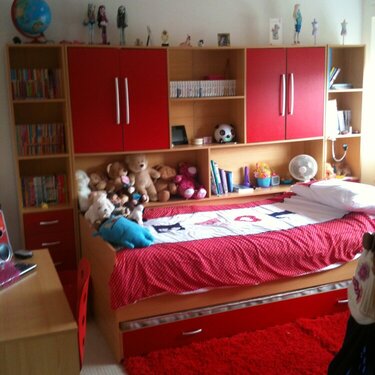 chloes room