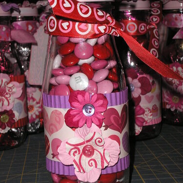 Valentine Frap Bottles, Close Up