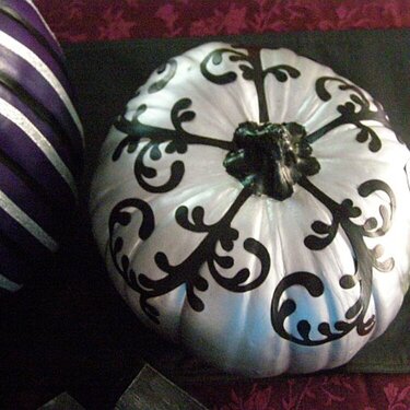 Halloween table centerpiece
