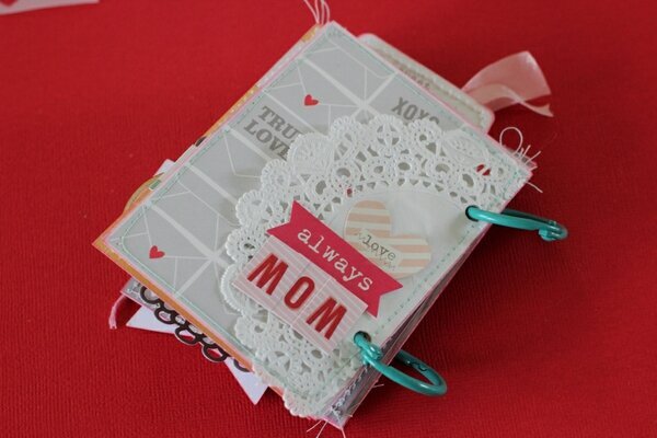 My Family Mini Album *Elle's Studio/Gossamer Blue*
