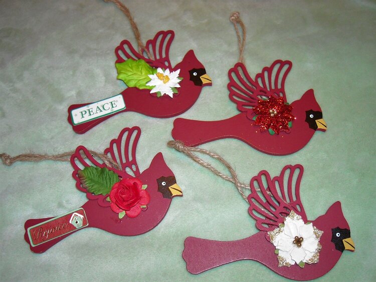 Cardinal Christmas Tree Ornaments 