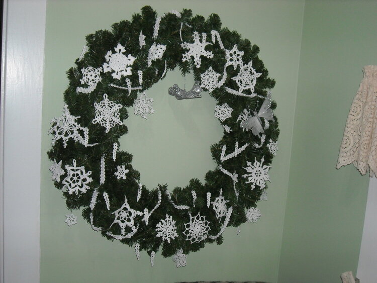 Large Snowflake Wreath (Upstairs Hallway)