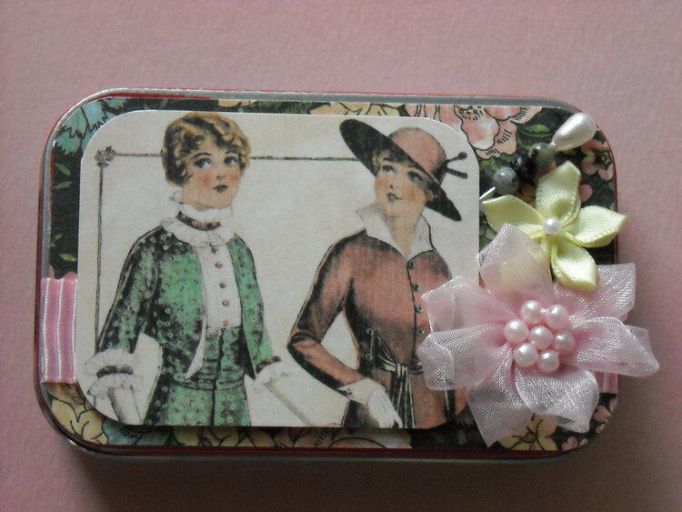 Small Ladies Diary Tin for a Special Lady