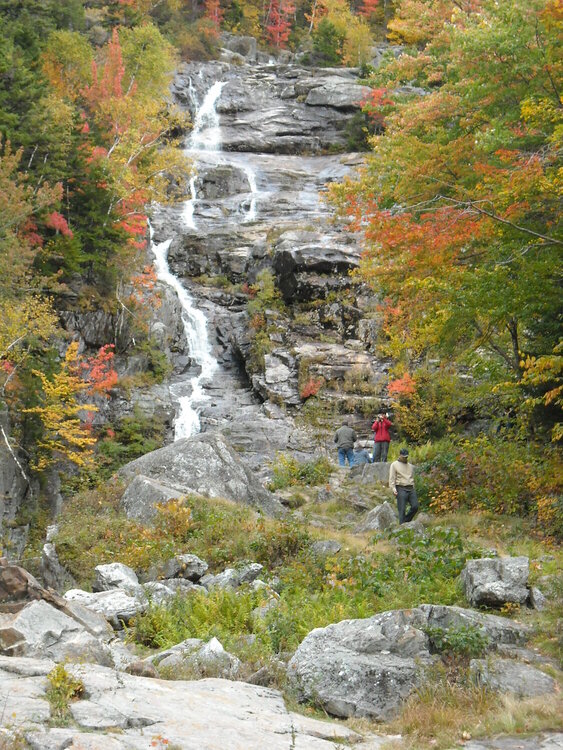 Silver Cascade Falls in Crawford Notch, New Hampshire