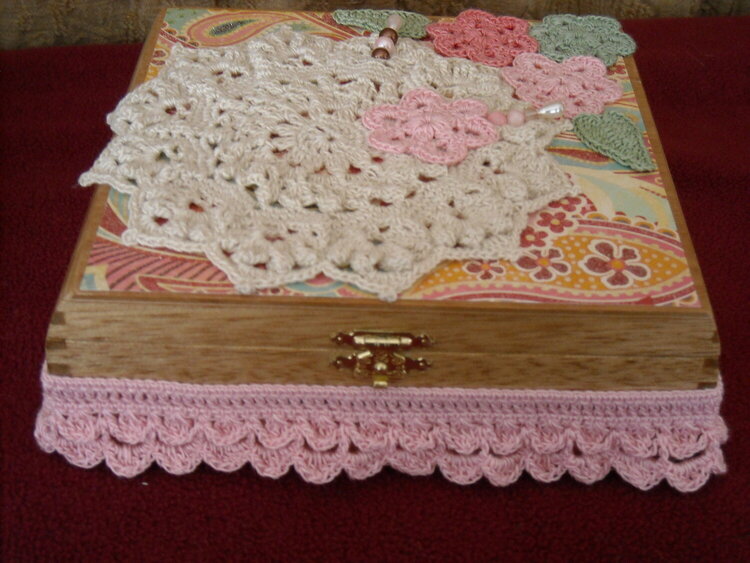 Decorated Cigar Box (top &amp; front)