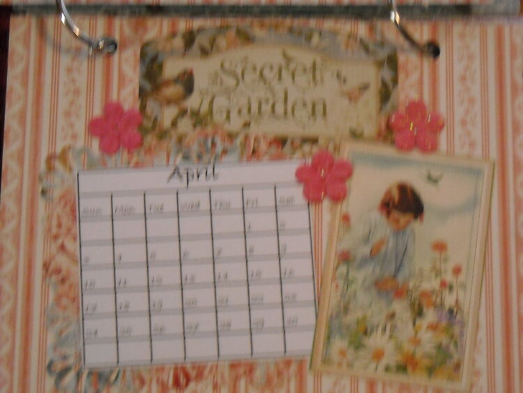 Secret Garden Desk Calendar (April)