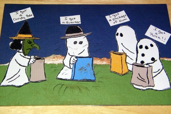 Peanuts Halloween Card
