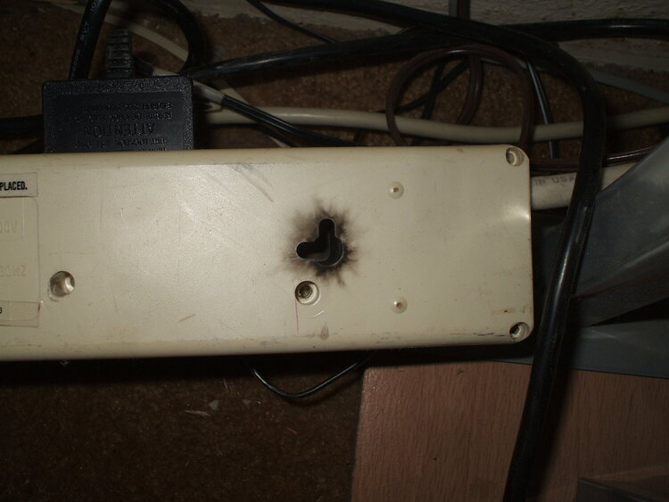 JFF...[POD]...surge protector strip  1/2