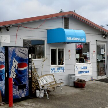 MINI JAN/GROUP 4...POD...17 &quot;5 stops&quot;...#2/5 Gas station