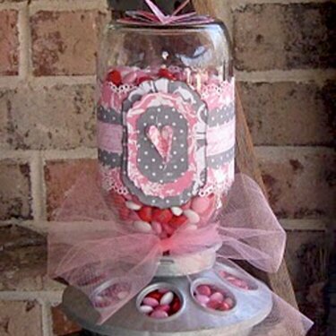 Valentine&#039;s Candy Jar {Chicken Feeder}
