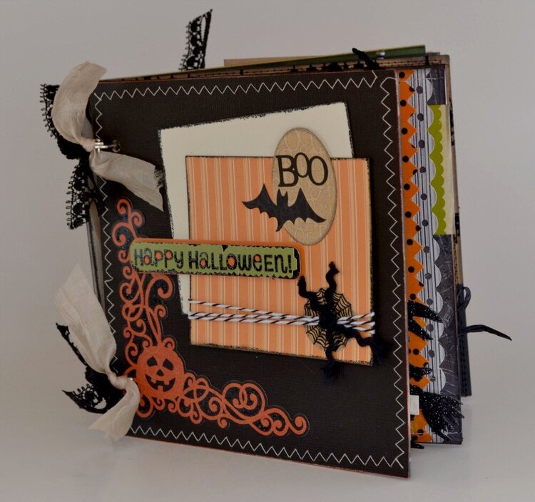 Halloween Mini Album - Vintage Style